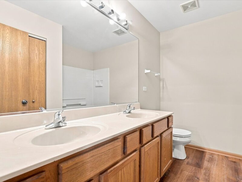 570 W Kristina Lane Round Lake IL 60073