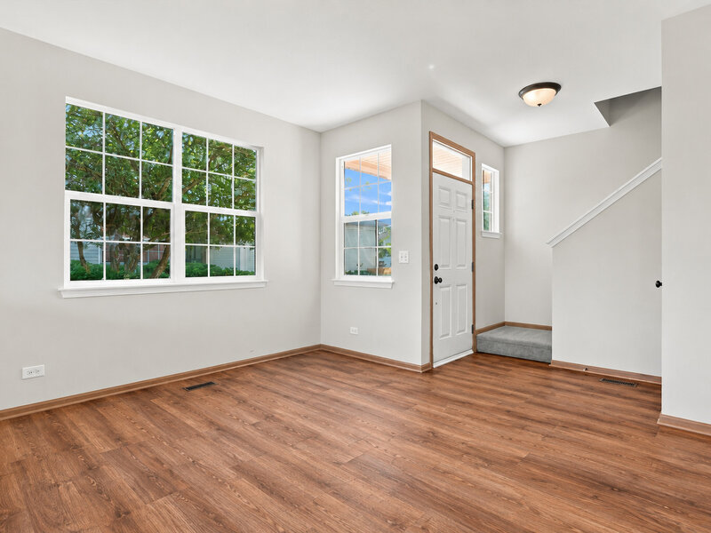 570 W Kristina Lane Round Lake IL 60073