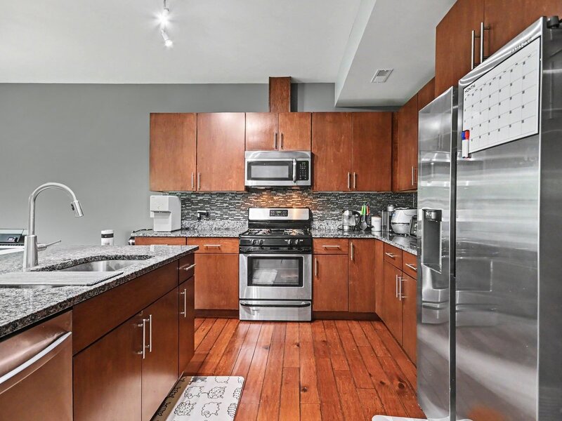 1011 Green Meadow Avenue Vernon Hills IL 60061