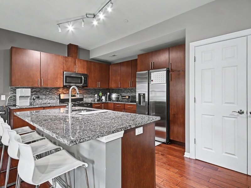 1011 Green Meadow Avenue Vernon Hills IL 60061