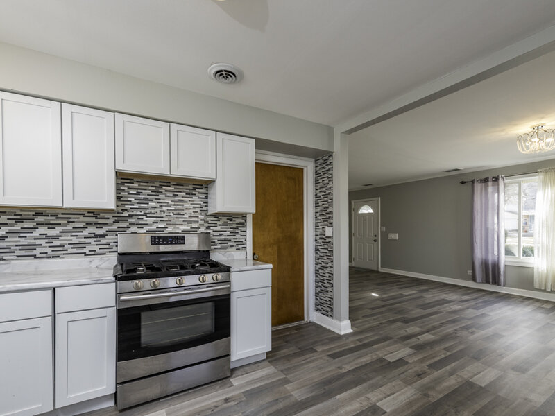 400 7th Avenue Libertyville IL 60048
