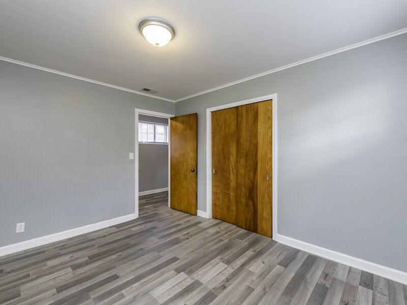 400 7th Avenue Libertyville IL 60048