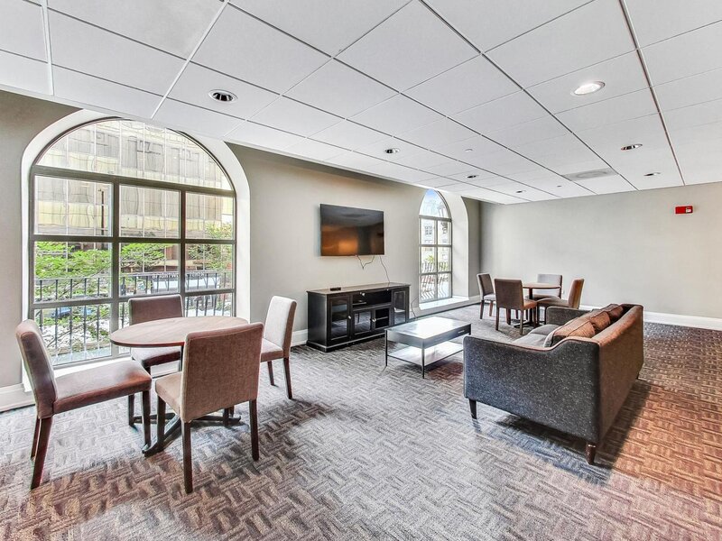 630 N State Street Chicago IL 60654