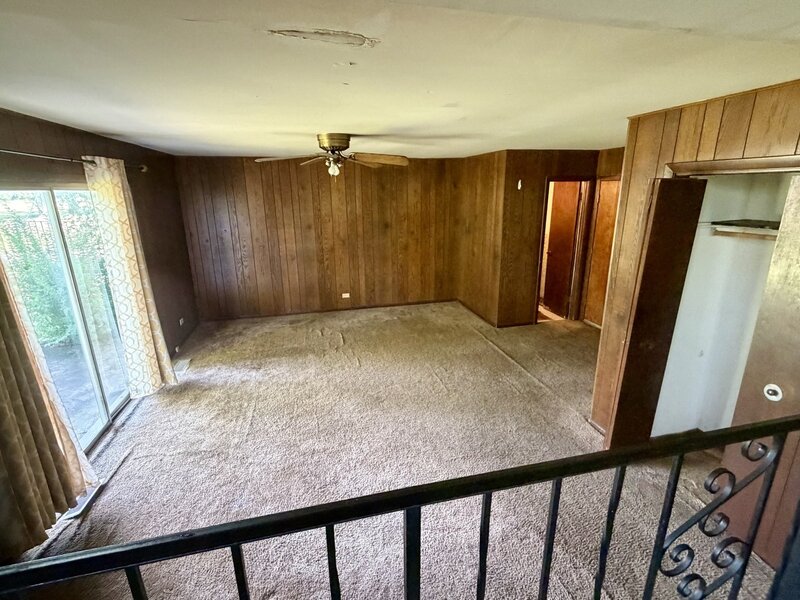 58 E 164th Street South Holland IL 60473