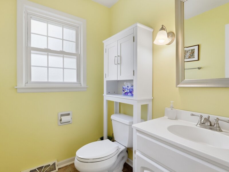 1033 N Brainard Street Naperville IL 60563