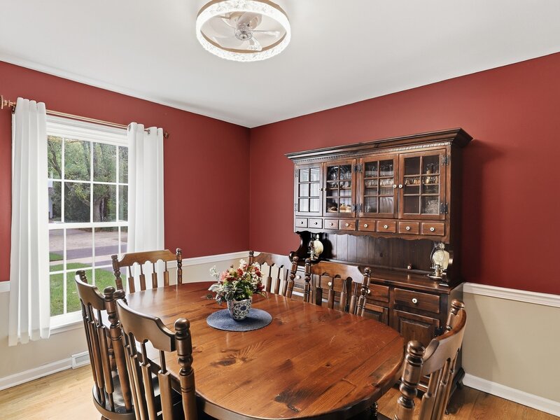 1033 N Brainard Street Naperville IL 60563