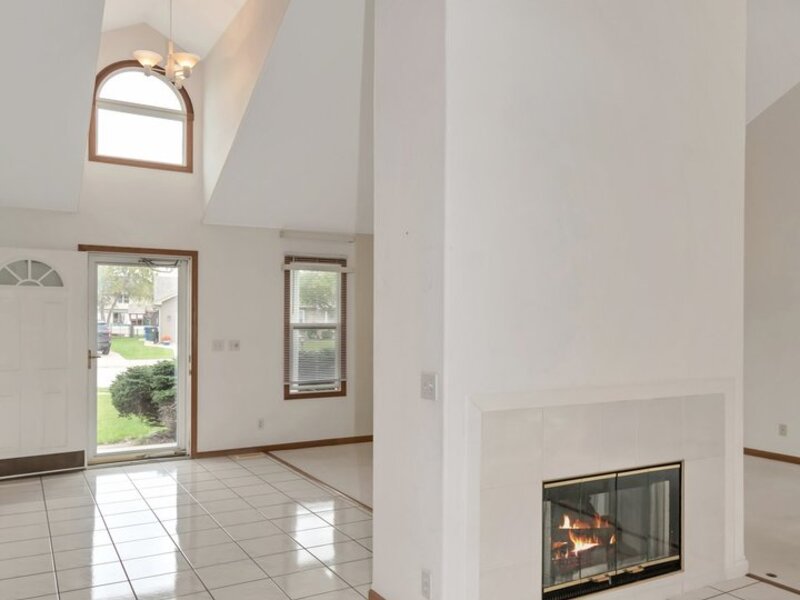 407 Sorin Circle Manteno IL 60950