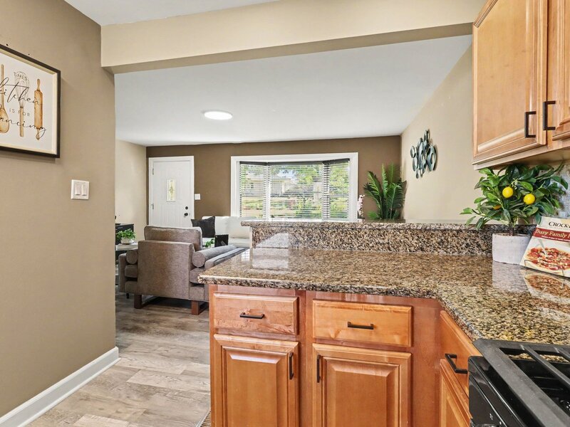 8420 W 83rd Street Justice IL 60458