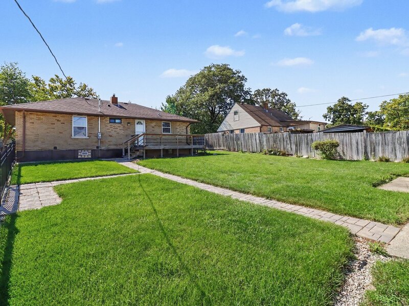 8420 W 83rd Street Justice IL 60458