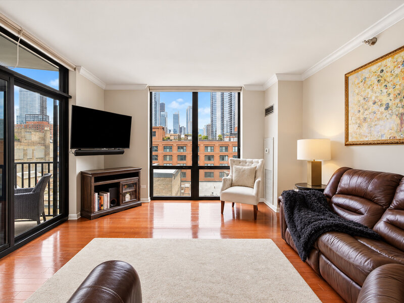 435 W Erie Street Chicago IL 60654