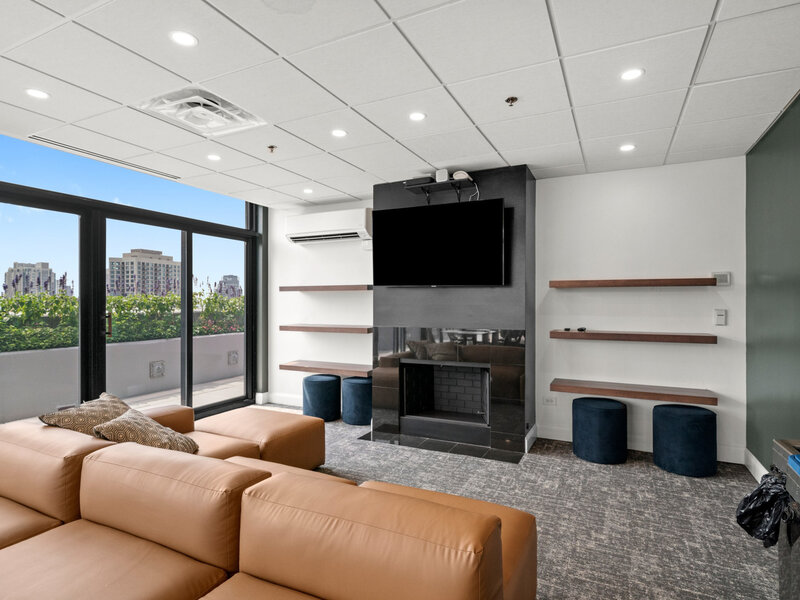 435 W Erie Street Chicago IL 60654
