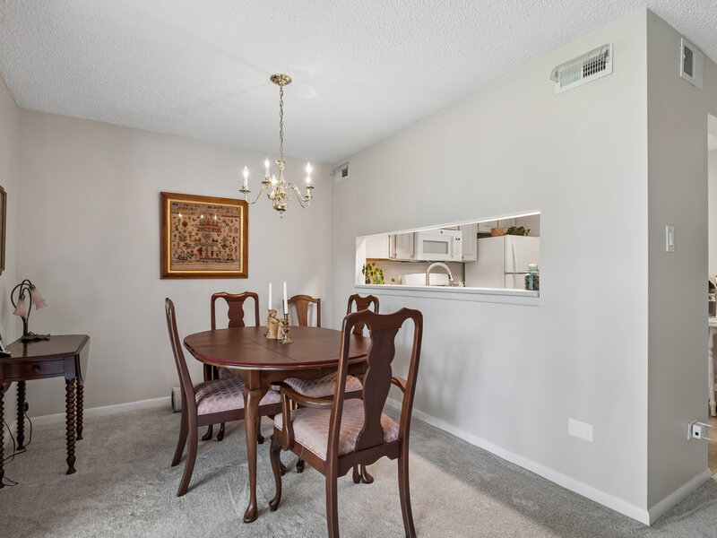 8220 Mulberry Court Palos Hills IL 60465