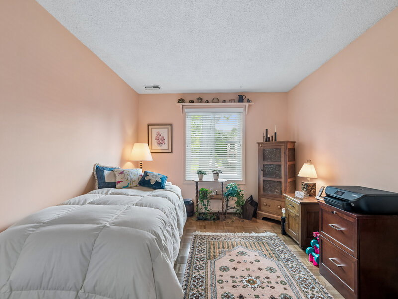 8220 Mulberry Court Palos Hills IL 60465