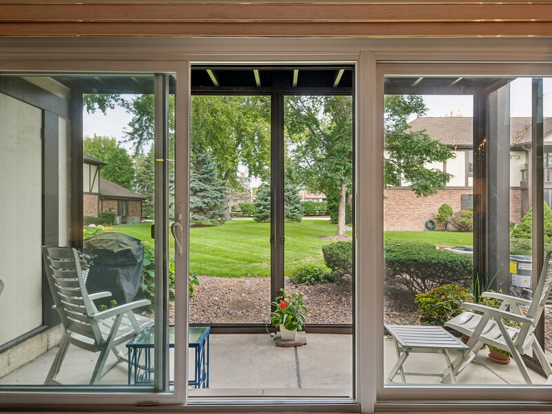8220 Mulberry Court Palos Hills IL 60465
