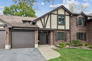 Photo of 8220 Mulberry Court Palos Hills IL 60465 Unit 7B