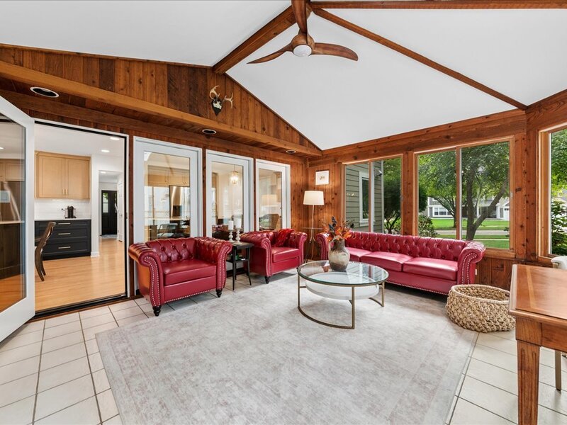 1415 Heatherton Drive Naperville IL 60563
