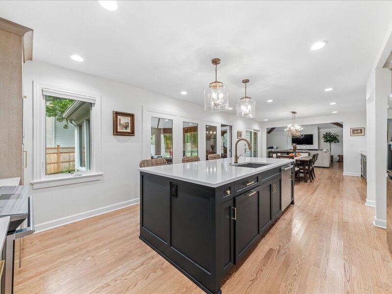 1415 Heatherton Drive Naperville IL 60563