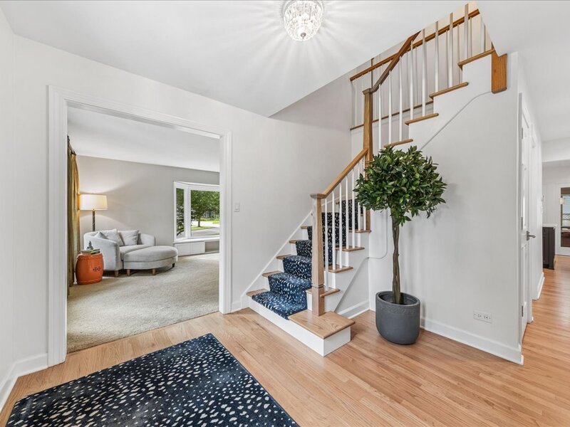 1415 Heatherton Drive Naperville IL 60563