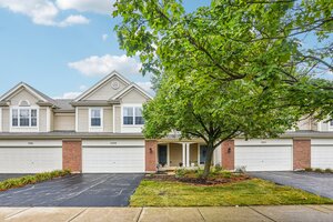 Photo of 2359 Foxmoor Lane Aurora IL 60502 Unit 2359