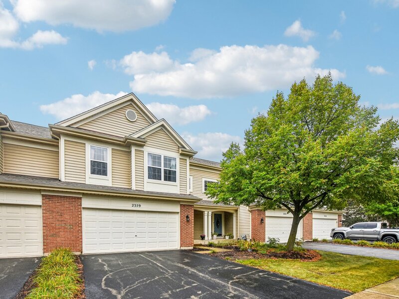 2359 Foxmoor Lane Aurora IL 60502