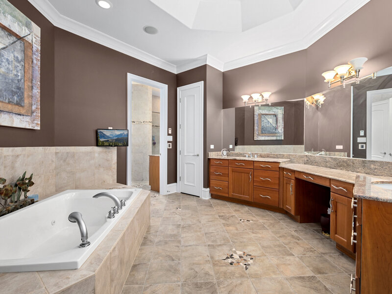 50 Elizabeth Lane Palos Park IL 60464