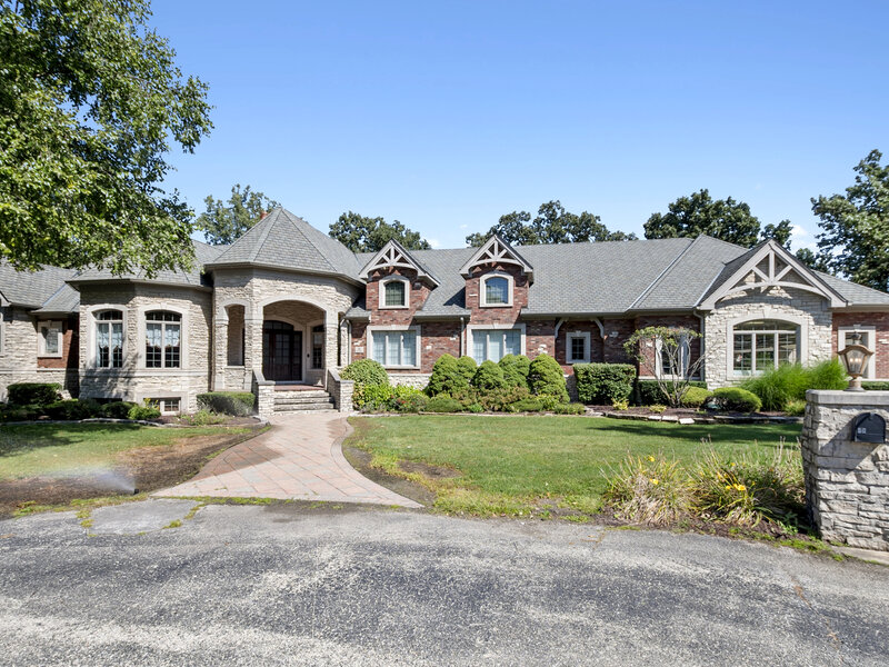 50 Elizabeth Lane Palos Park IL 60464