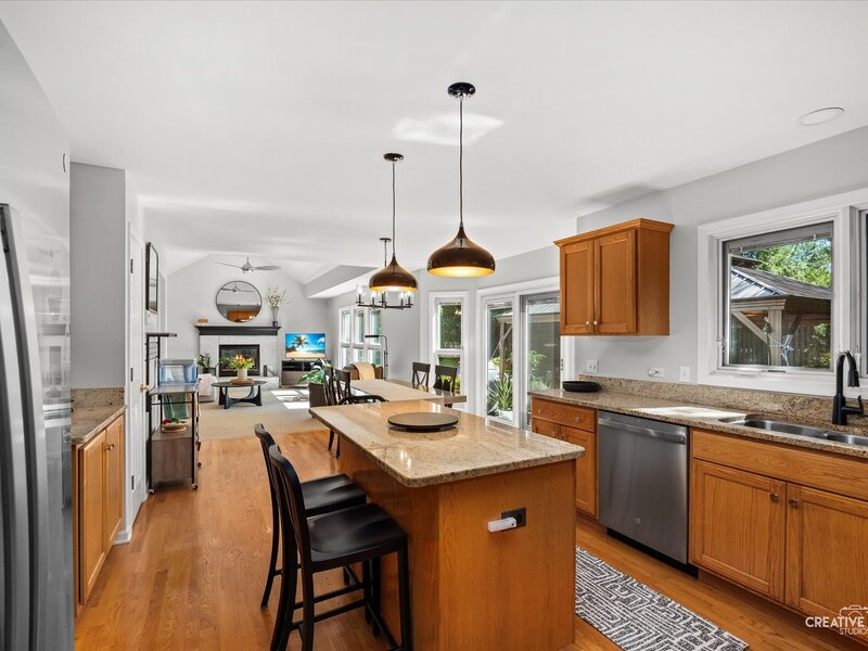 25 Yukon Court Bolingbrook IL 60490
