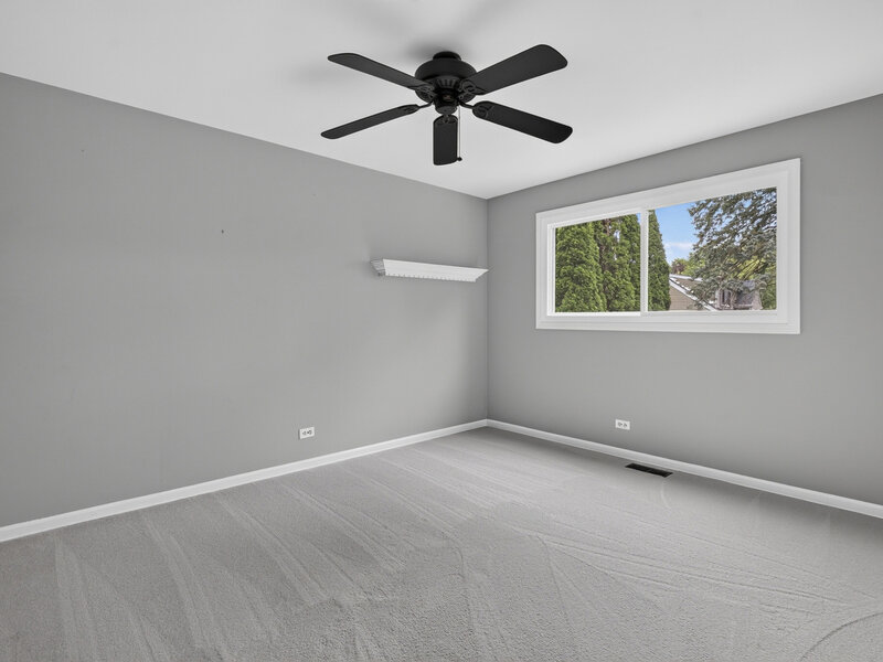 352 Berry Drive Naperville IL 60540