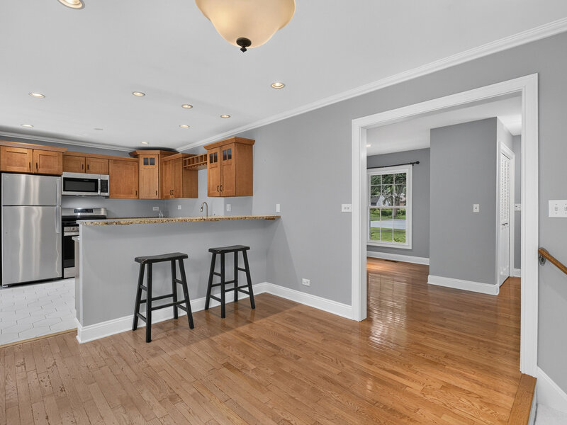 352 Berry Drive Naperville IL 60540
