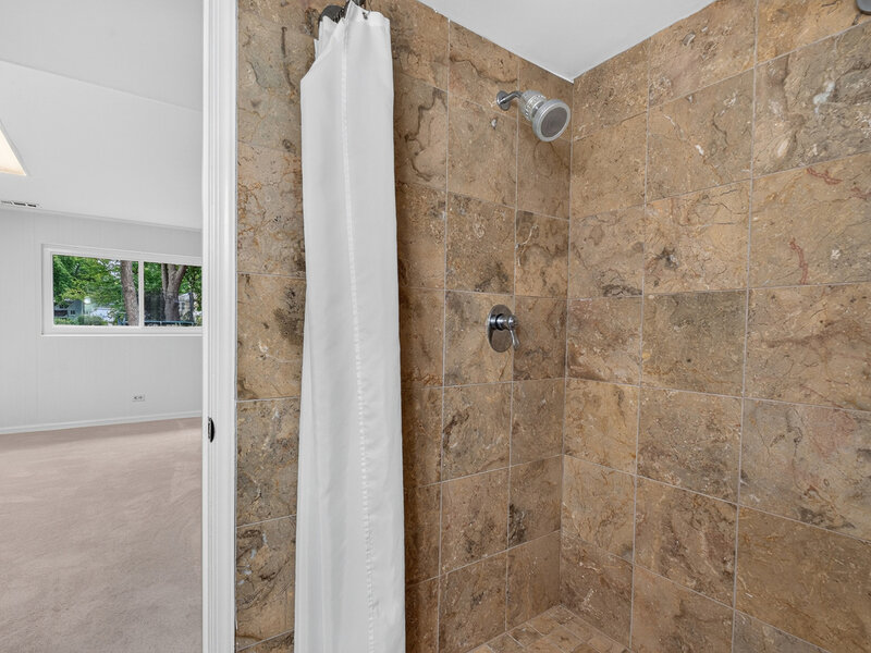 352 Berry Drive Naperville IL 60540