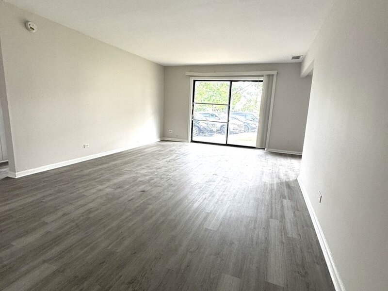 2000 Bayside Drive Palatine IL 60074