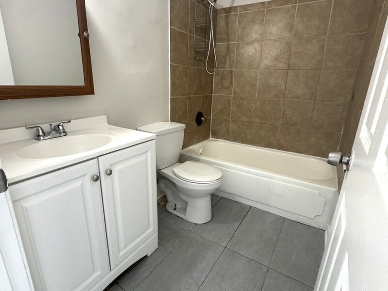 2000 Bayside Drive Palatine IL 60074