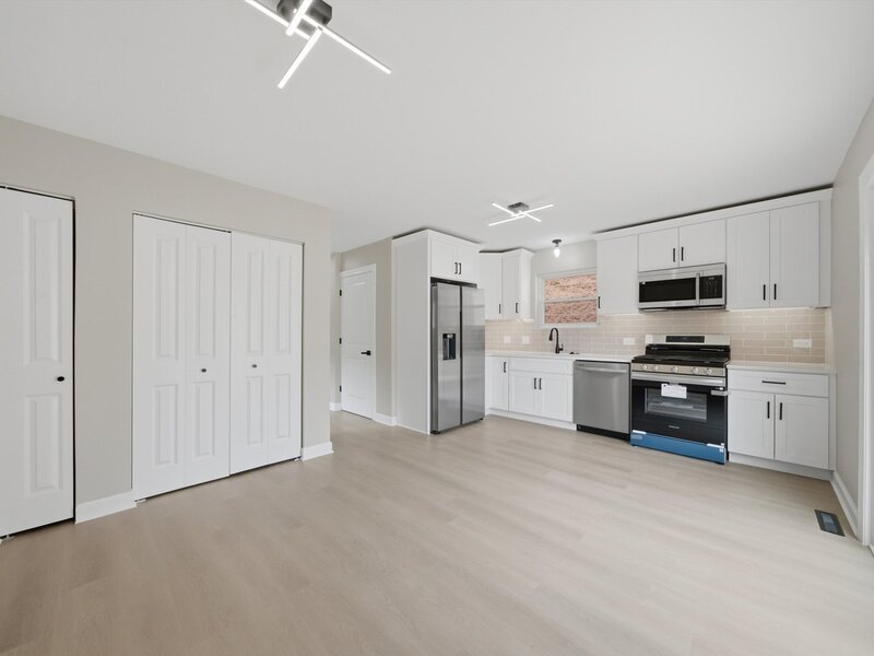 3343 S Michigan Avenue Chicago IL 60616