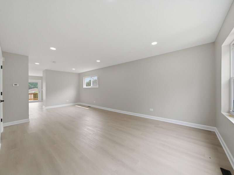 3343 S Michigan Avenue Chicago IL 60616