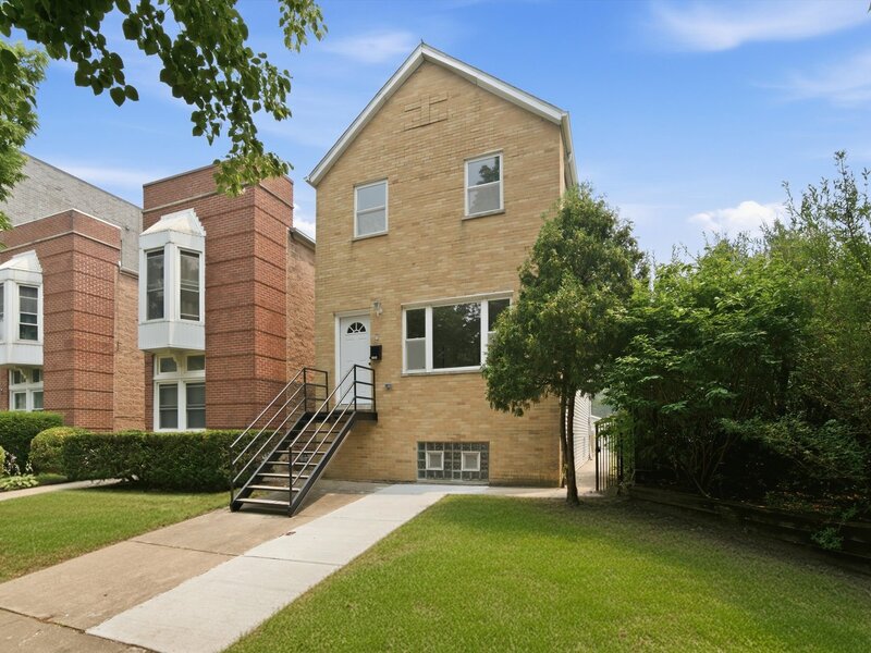 3343 S Michigan Avenue Chicago IL 60616