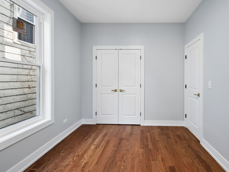 7521 S Ingleside Avenue Chicago IL 60619