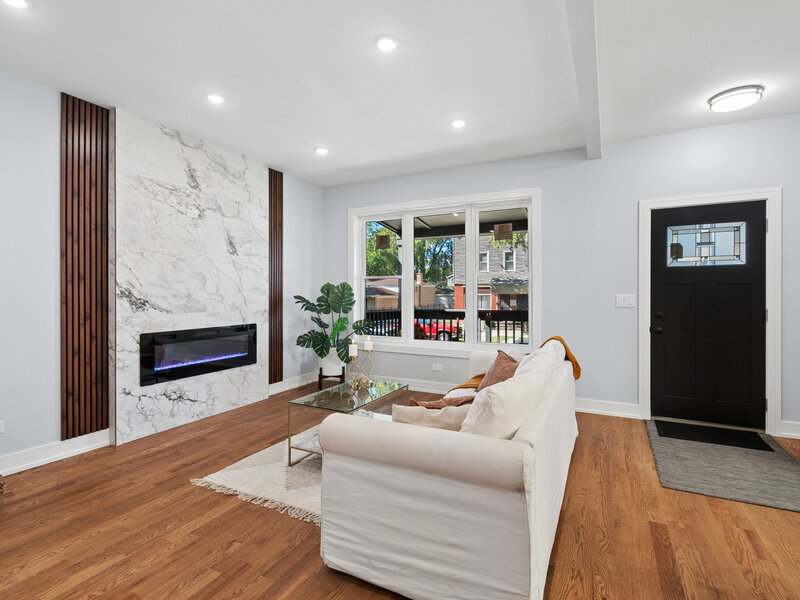7521 S Ingleside Avenue Chicago IL 60619