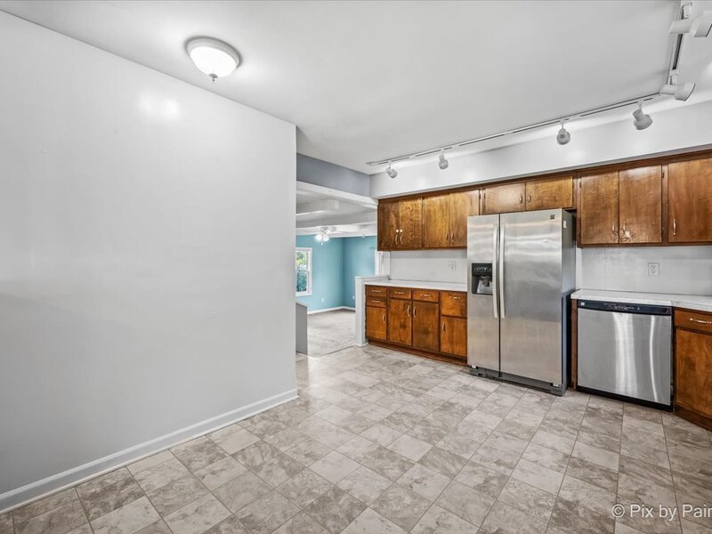 163 Wahlgren Avenue Hinckley IL 60520