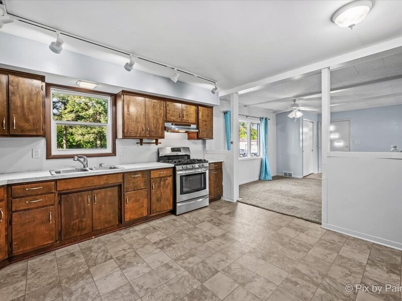 163 Wahlgren Avenue Hinckley IL 60520