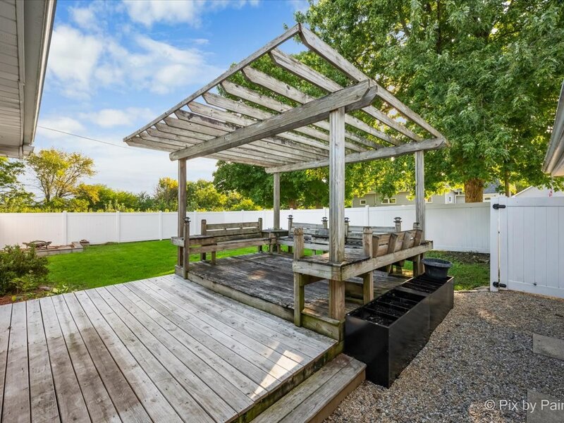 163 Wahlgren Avenue Hinckley IL 60520