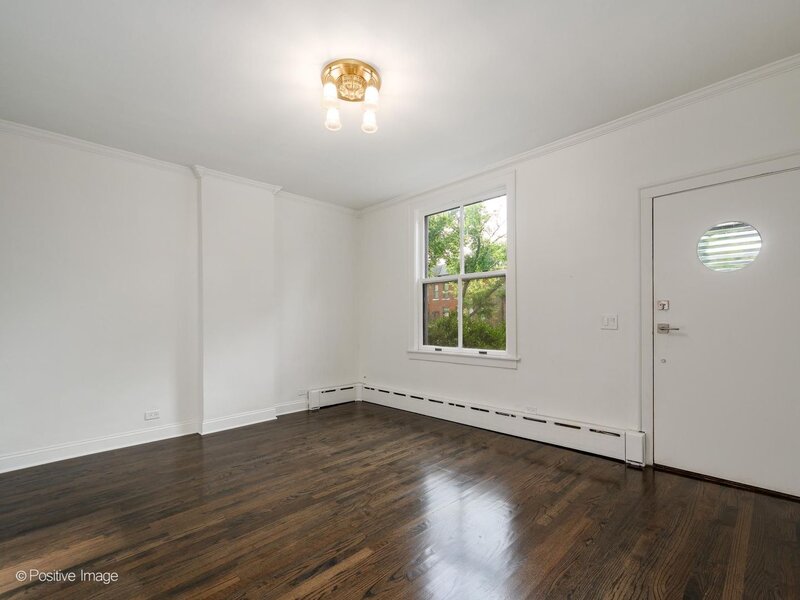 11334 S Saint Lawrence Avenue Chicago IL 60628