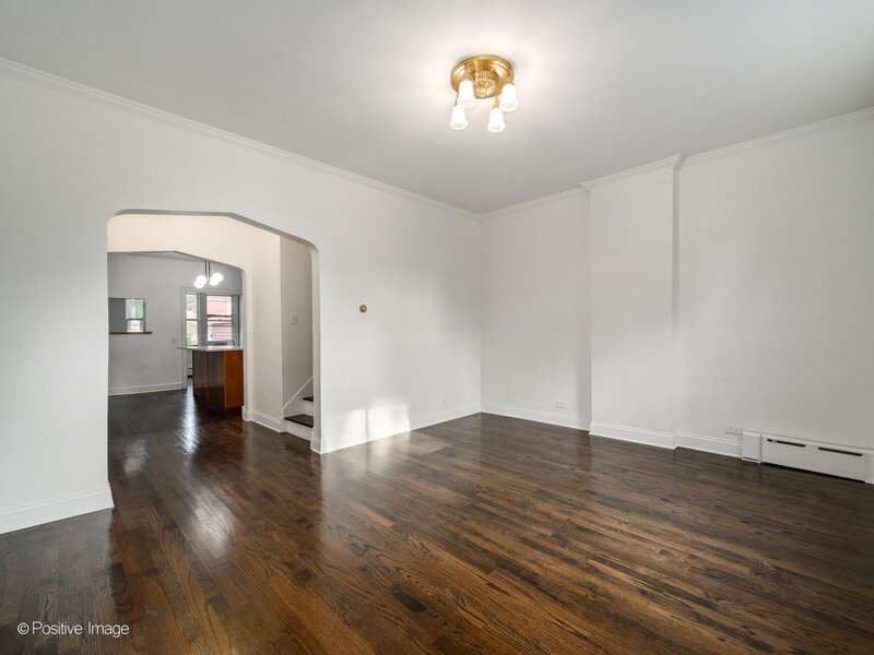 11334 S Saint Lawrence Avenue Chicago IL 60628