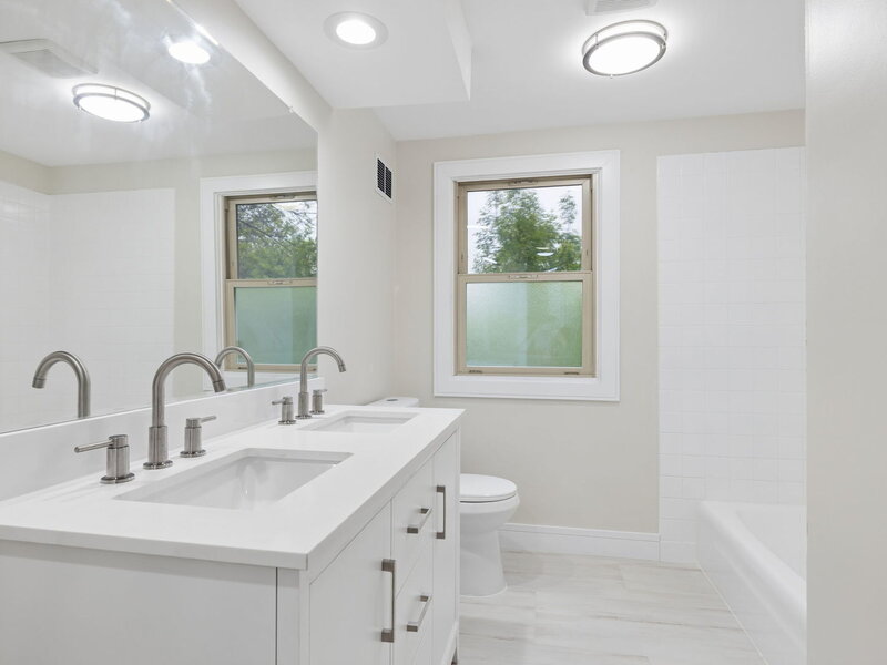 904 Iroquois Avenue Naperville IL 60563