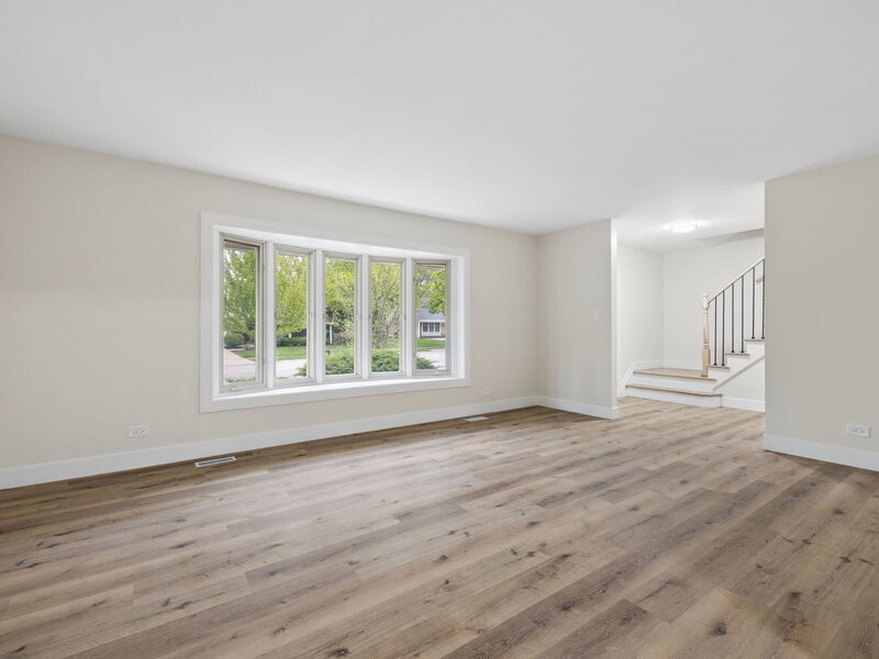 904 Iroquois Avenue Naperville IL 60563