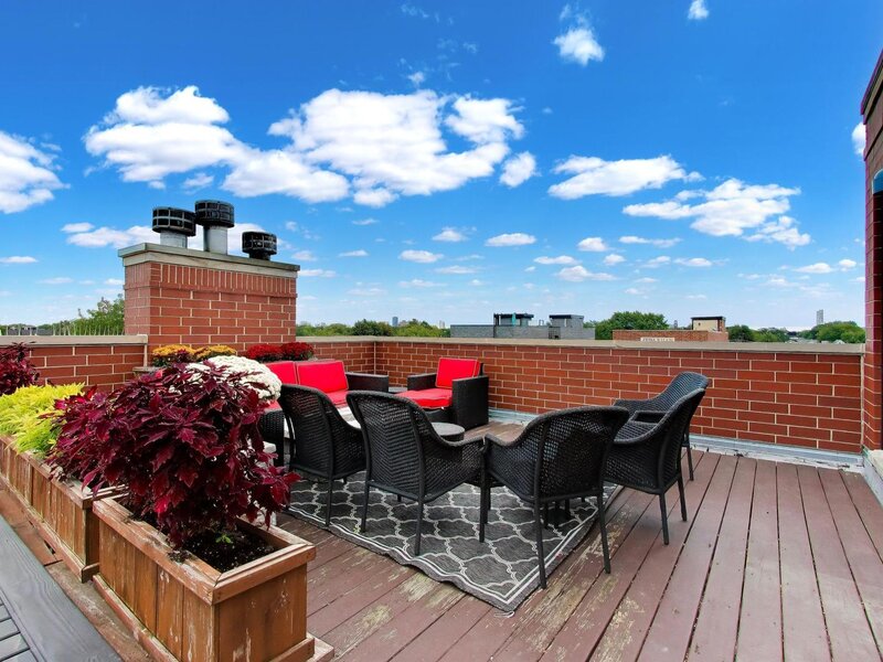 4110 N Western Avenue Chicago IL 60618