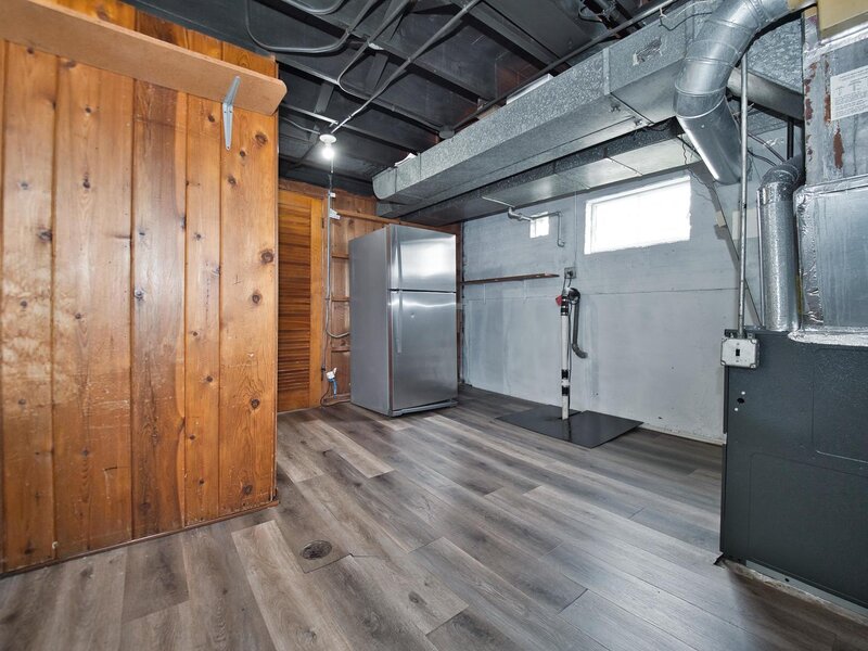 10107 Lawrence Court Oak Lawn IL 60453