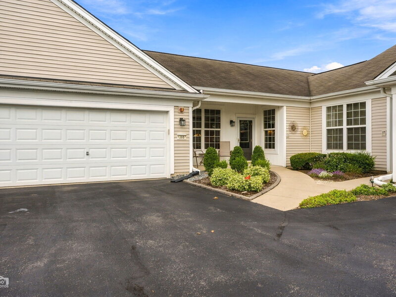 13607 Hemlock Road Huntley IL 60142