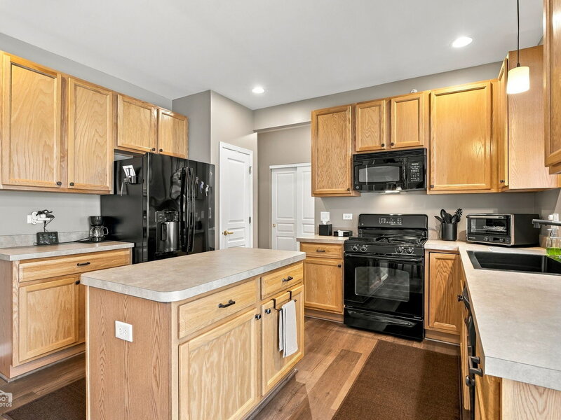 13607 Hemlock Road Huntley IL 60142