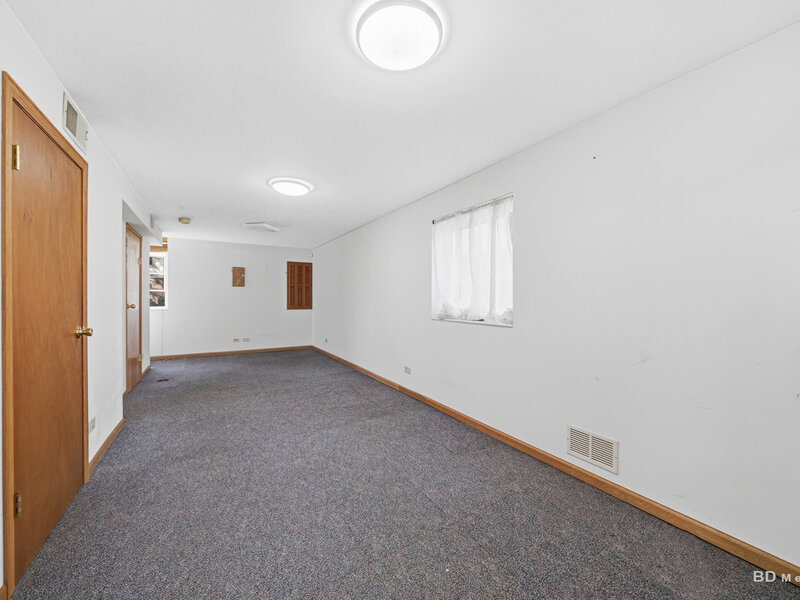 754 S York Street Elmhurst IL 60126