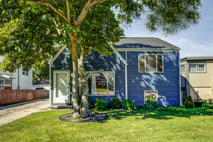 Photo of 754 S York Street Elmhurst IL 60126